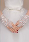 Gants Mitaines Blancs Arabesques Strass Diamants