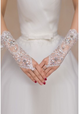gants_mitaines _blancs_rosaces_strass